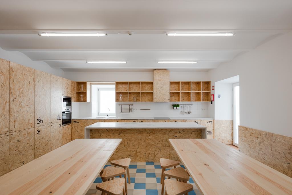 Conii & Algarve Hostel